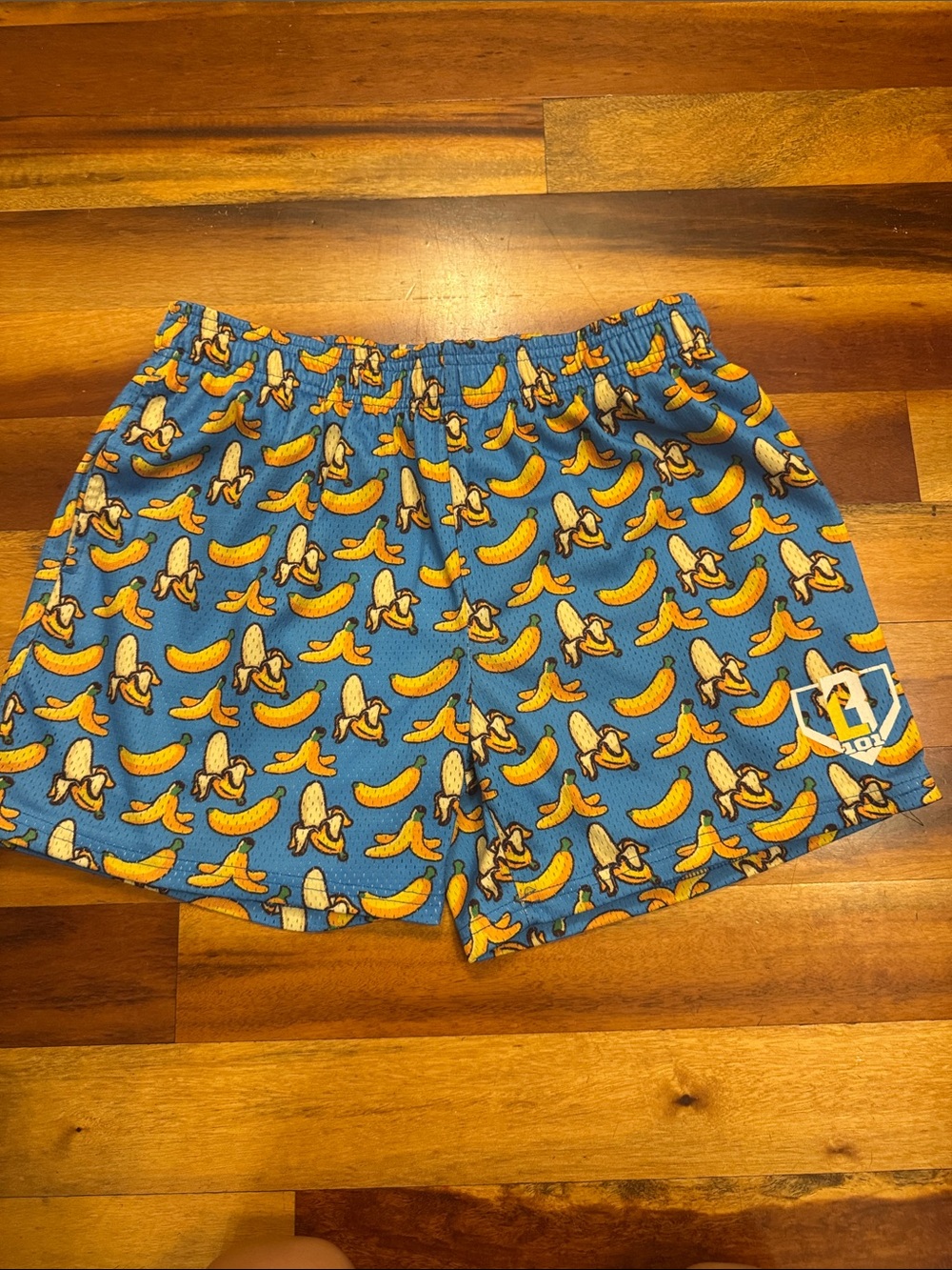 Men's Baseball Lifestyle 101 Blue Banana-Print Athletic Shorts